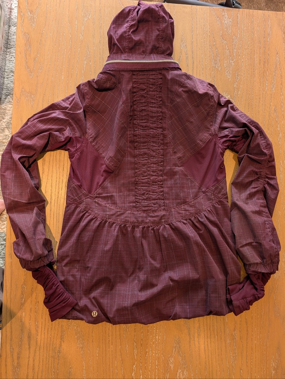 Lululemon Run: Hustle Jacket - Picture 2 of 9